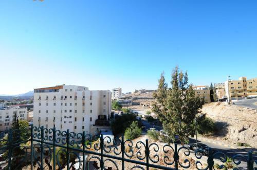 Edom Hotel