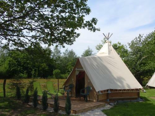 Bed & Breakfast H�bergements Insolites En Cabanes