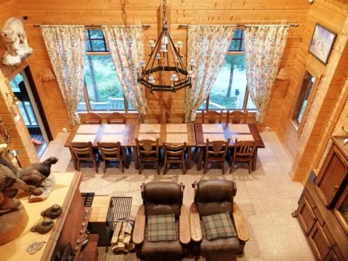 Hostal Tahkonhovi Golden Chalet