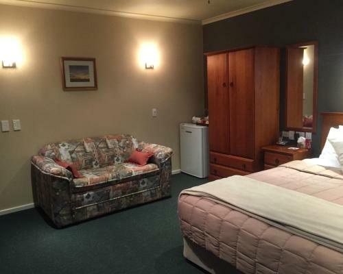 Hotel Lake Roxburgh Lodge