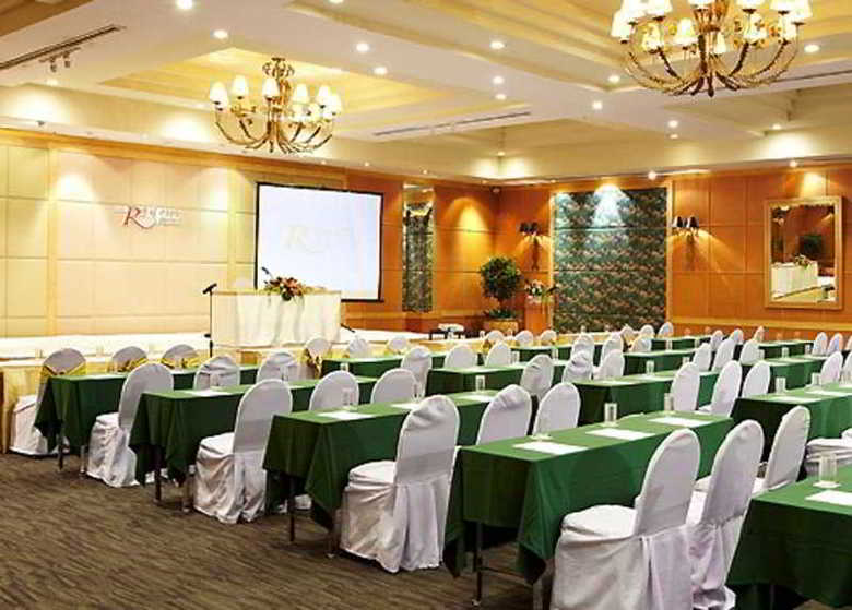 Hotel Royal City