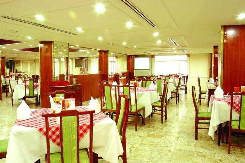 Hotel White Orchid