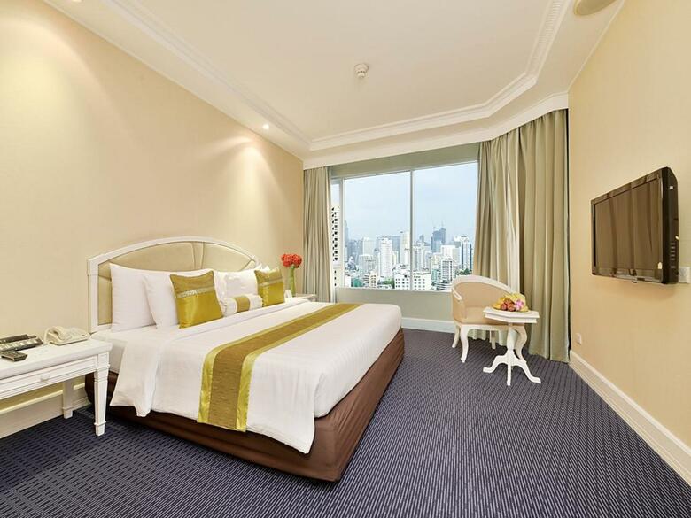 Windsor Suites Hotel