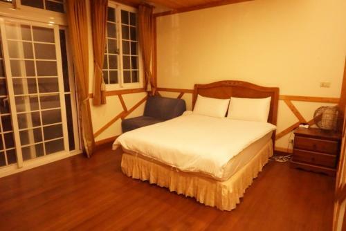 Euro Country Villa