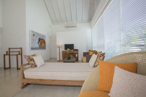 Sri Sharavi Beach Villas & Spa