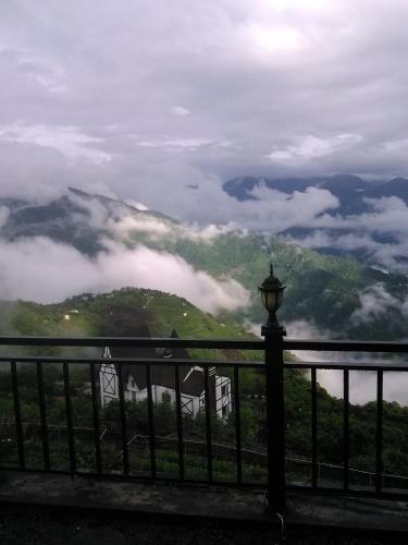 Bed & Breakfast Chingjing Suwu Mountain Villa