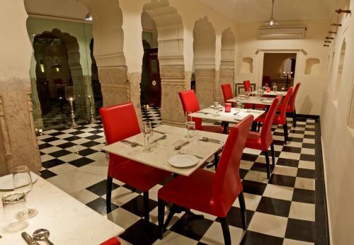 Hotel Vivaana