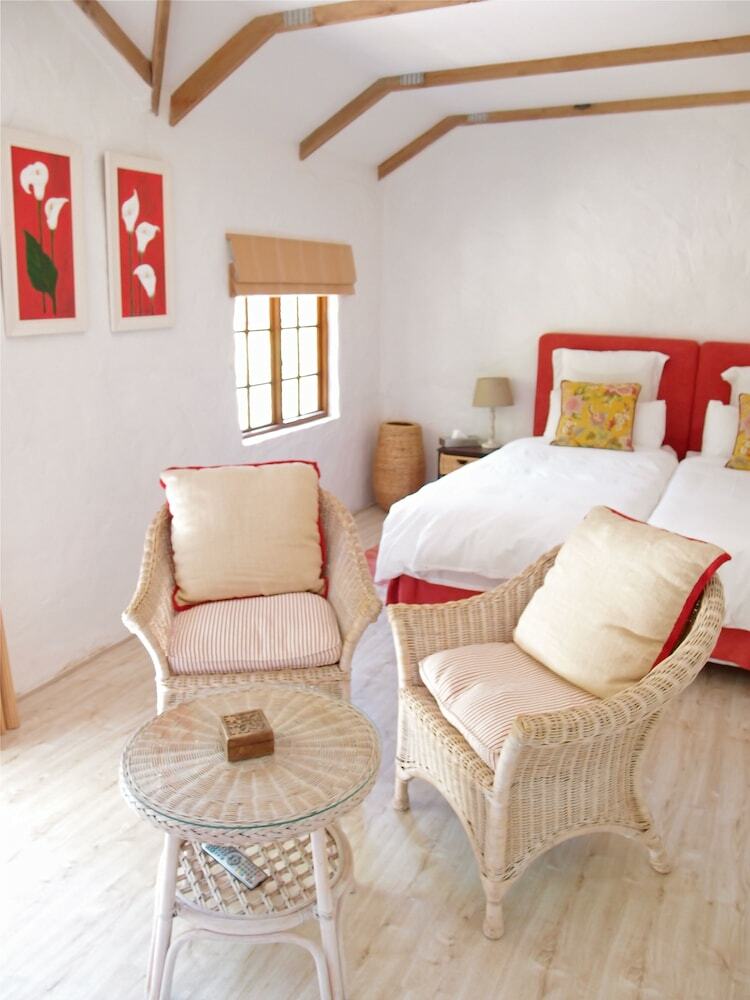 Hostal De Molen Guest House