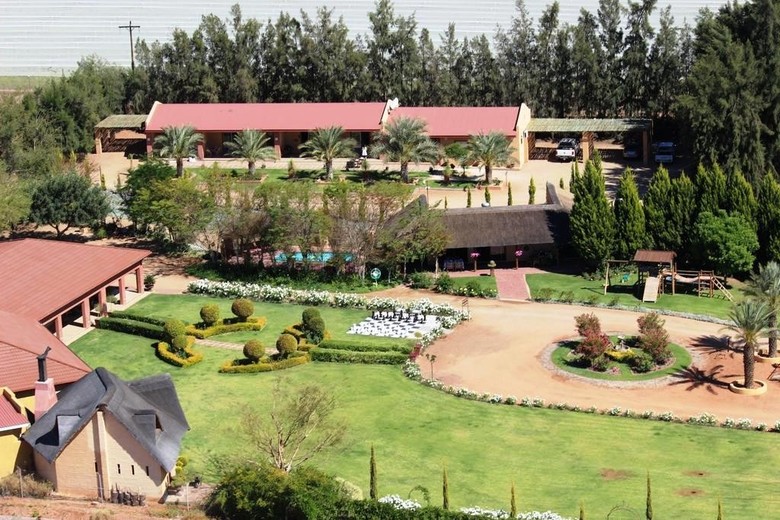 Hostal The Falls Guest House