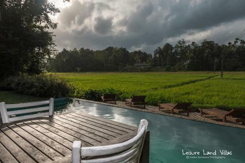Bed & Breakfast Leisure Land
