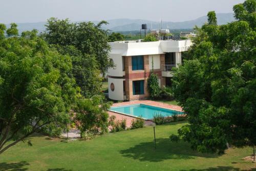 Chitvan Hotel