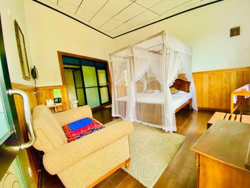 Hotel Sri Lak View Holiday Inn