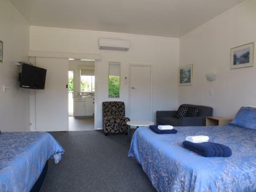 Cambrian Lodge Motel
