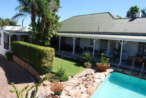 Hostal Best Little Guest House