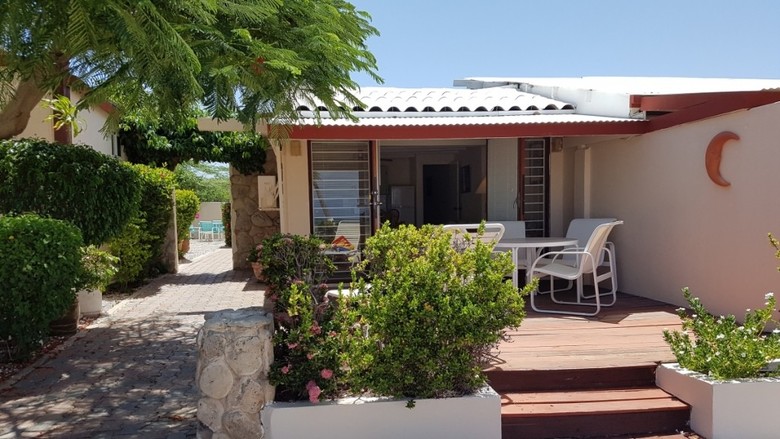 Aruba Beach Villas