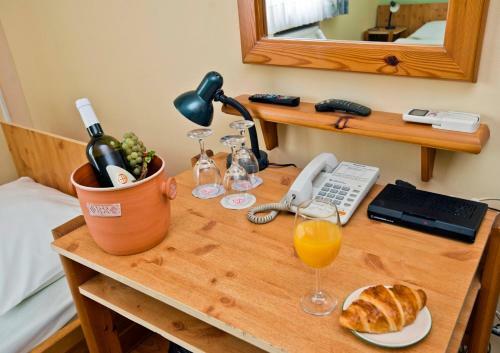 Hostal Motel Kod Bakija