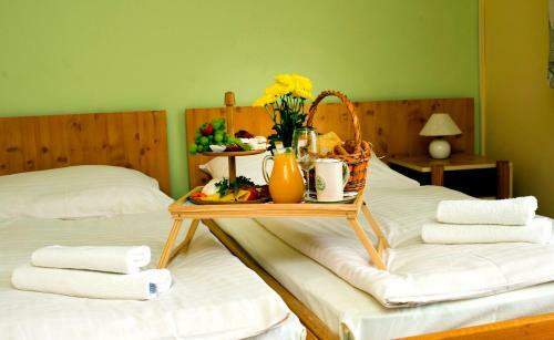 Hostal Motel Kod Bakija