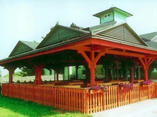Hostal Motel Kod Bakija