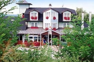 Hostal Motel Kod Bakija
