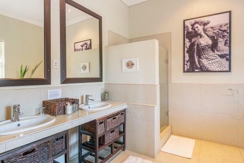 Hostal Guinevere Guest Farm