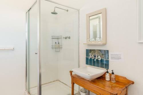 Hostal Guinevere Guest Farm