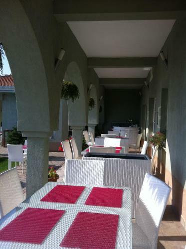 Hostal Sunny House