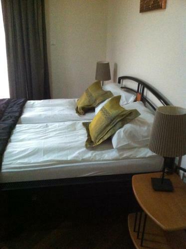 Hostal Sunny House