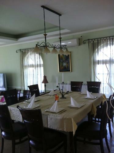 Hostal Sunny House