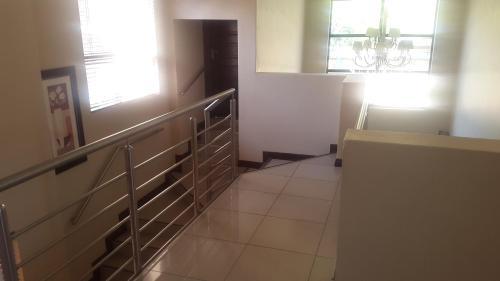 Hostal Ikaze Guest House