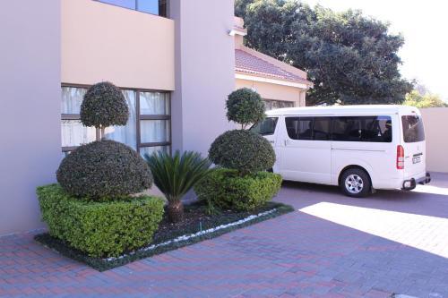 Hostal Ikaze Guest House