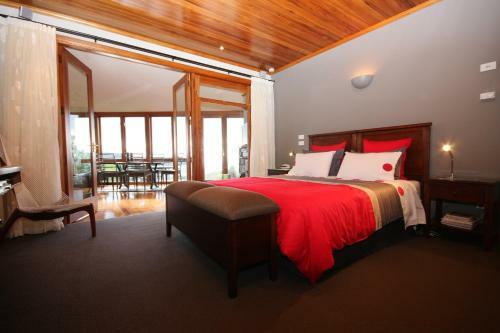 Bed & Breakfast Sails Ashore Lodge