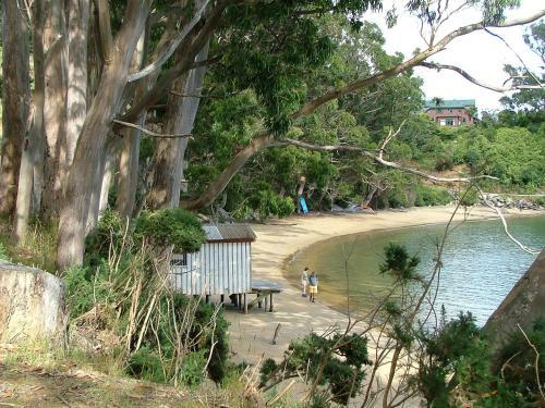 Bed & Breakfast Sails Ashore Lodge