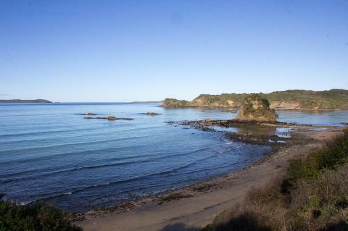 Bed & Breakfast Sails Ashore Lodge