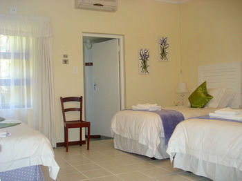 Hostal The Guest House Pongola