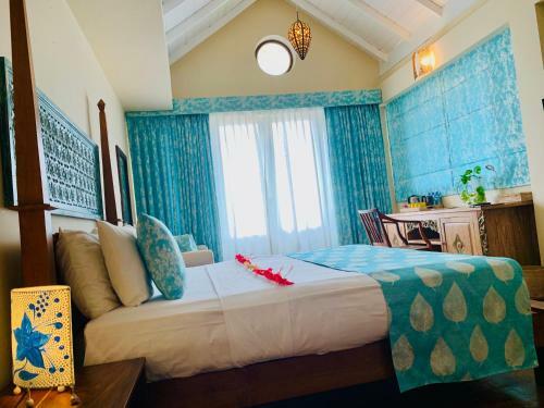 Hotel Thaprobane Beach House