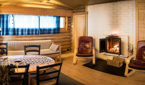 Hotel Ukonj�rven Holiday Village