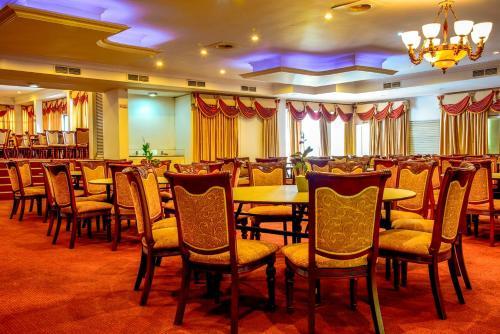 Misuki Plaza Hotel