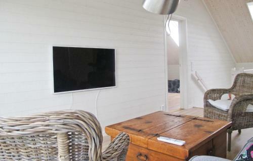Holiday Home Heestrand R�dalen Hamburgsund