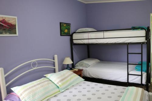 Hostal Bed And Breakfast Little Italy