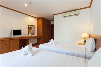 Hotel Patong Beach Lodge