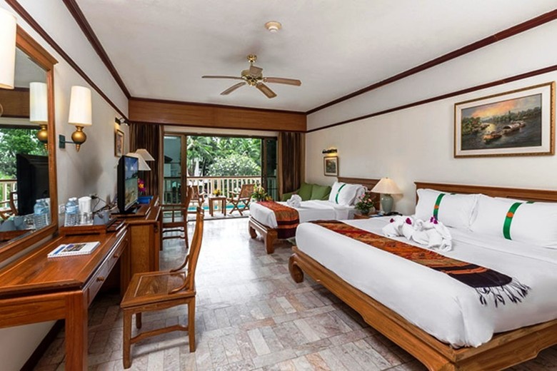 Hotel Thara Patong Beach Resort