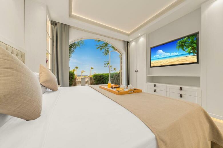 Hotel Domina Coral Bay Resort, Diving, Spa & Casino