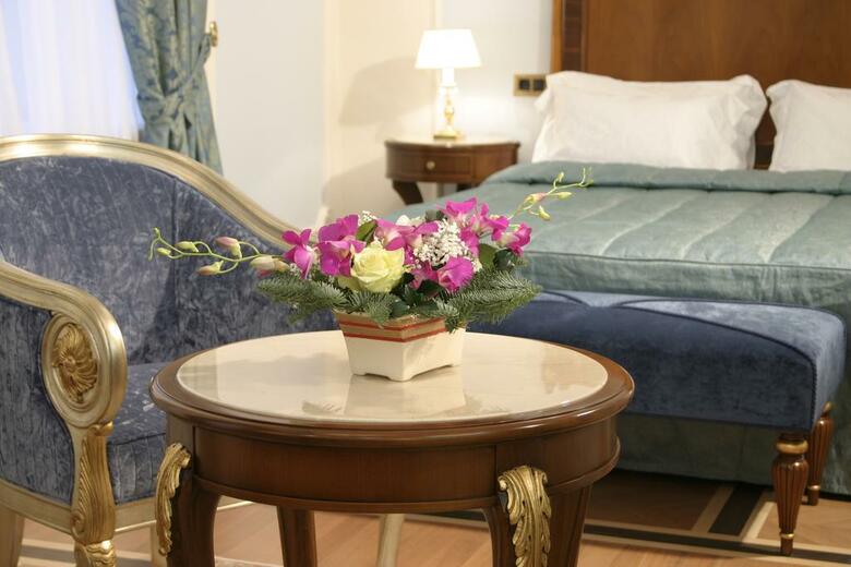 Hotel Savoy
