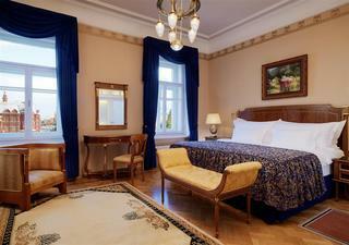 Hotel National