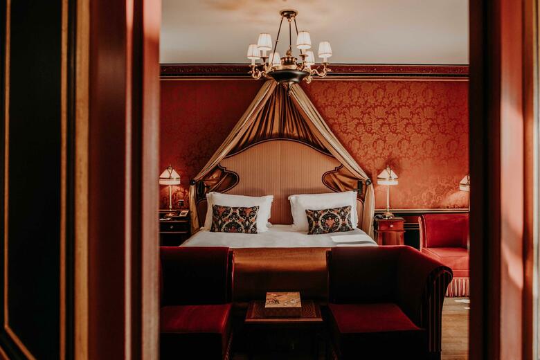 Grand Hotel De Bordeaux & Spa