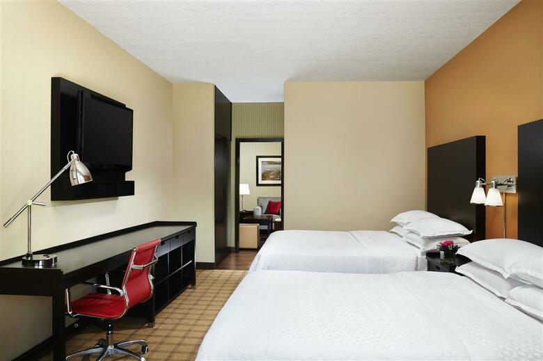 Hotel Four Points By Sheraton Calgary West