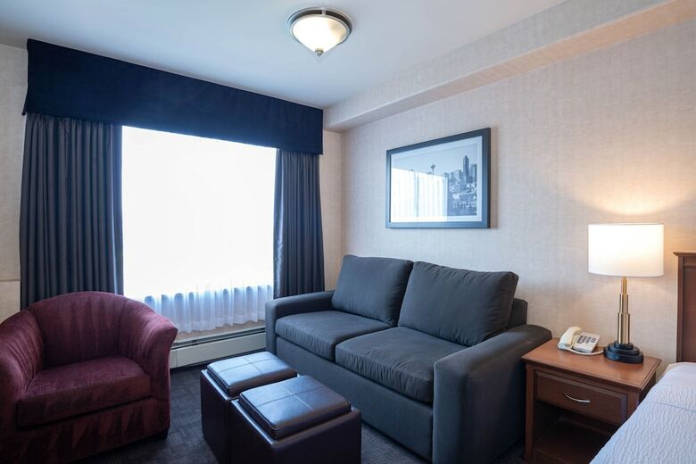 Sandman Hotel Calgary Airport