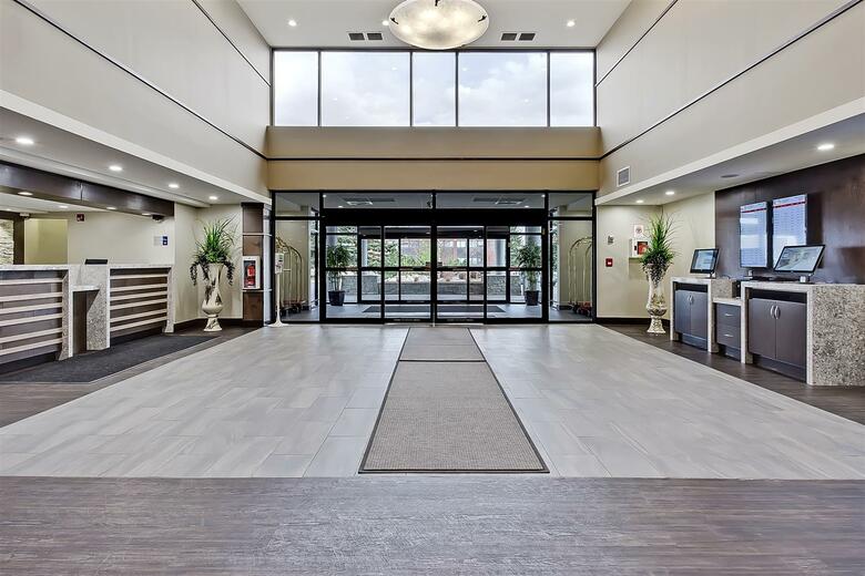 Best Western Port O'call Hotel