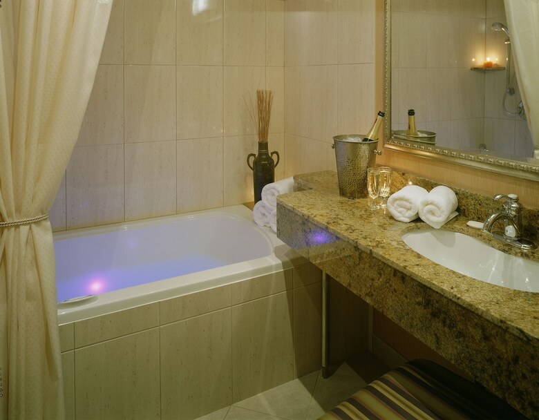 Hotel Carriage House Inn