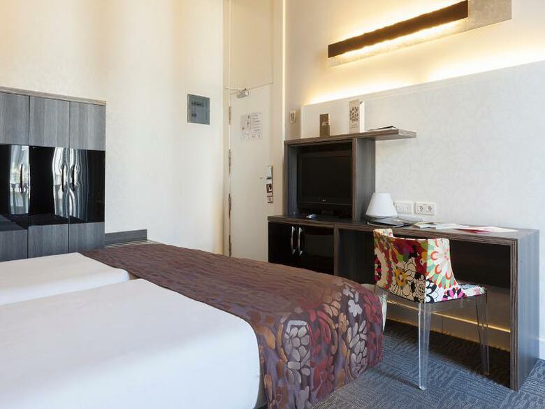 Hotel Petit Palace Museum